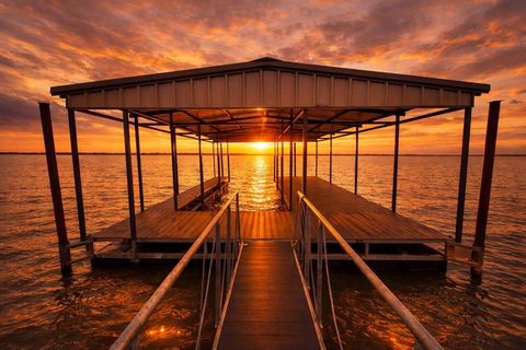 318 Dogie Trail Oak Point TX 75068