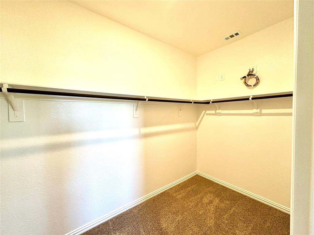 Eastridge Signature Series - Residential Lease