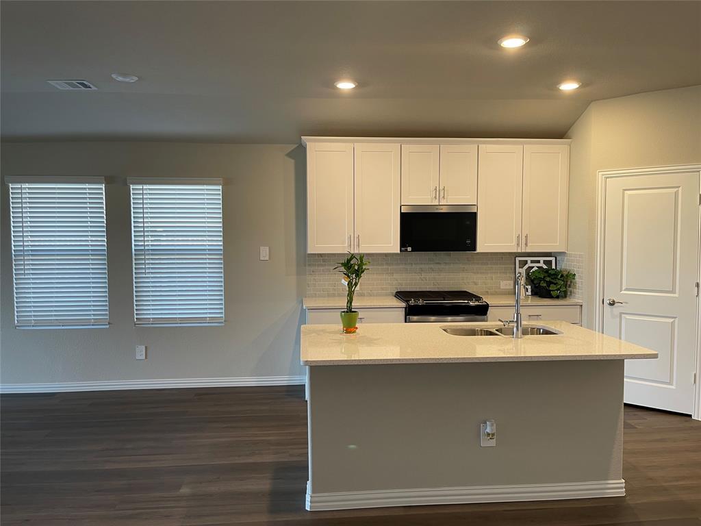 Eastridge Signature Series - Residential Lease