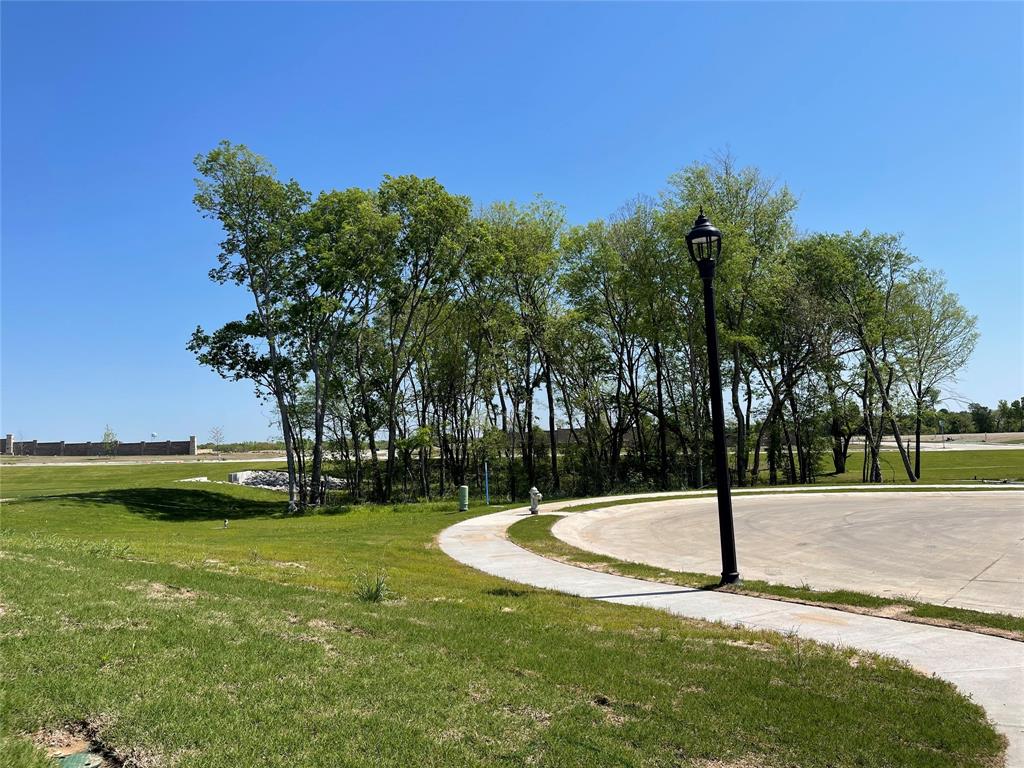 Eastridge Signature Series - Residential Lease