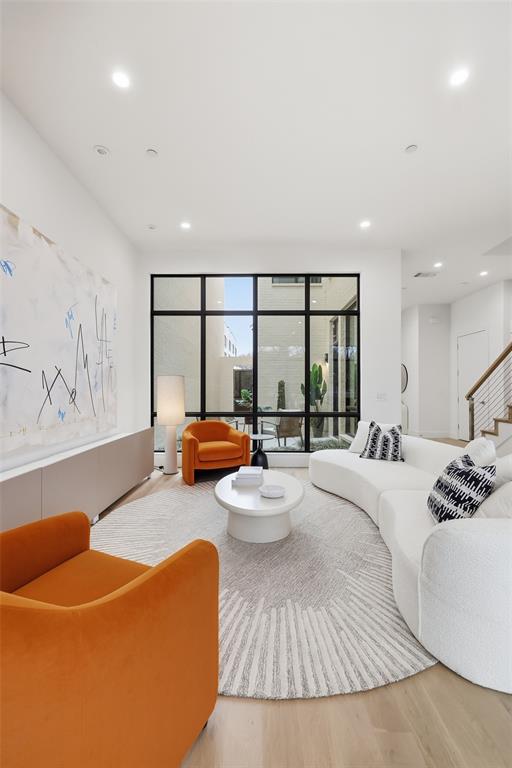 Kessler West Townhomes - Residential