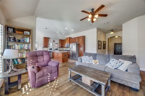 Tiny photo for 405 Kelvington Drive, Anna, TX 75409 (MLS # 21100305)
