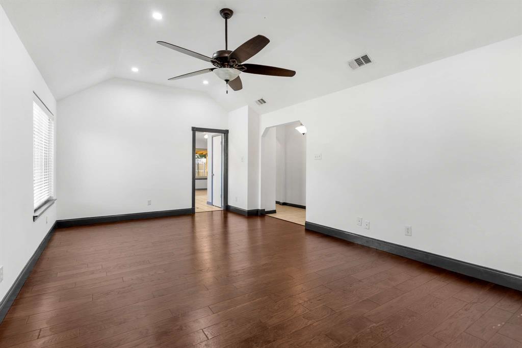 1505 Clover Drive