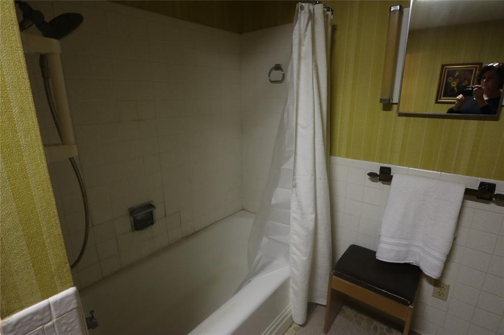 Burger 2nd - Residential