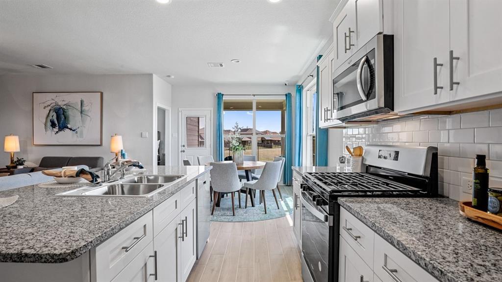 1204 MARSHA Lane