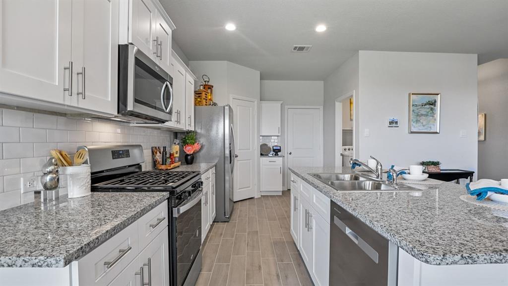 1204 MARSHA Lane