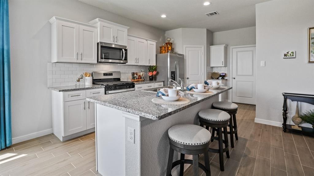 1204 MARSHA Lane