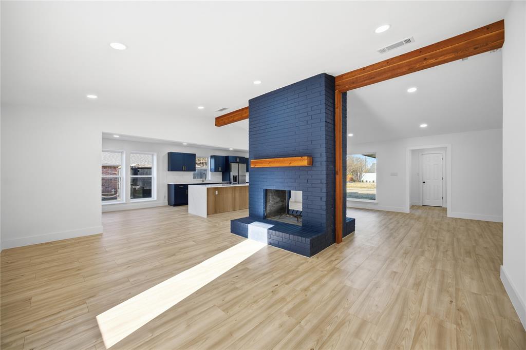 Preston Villa - Residential