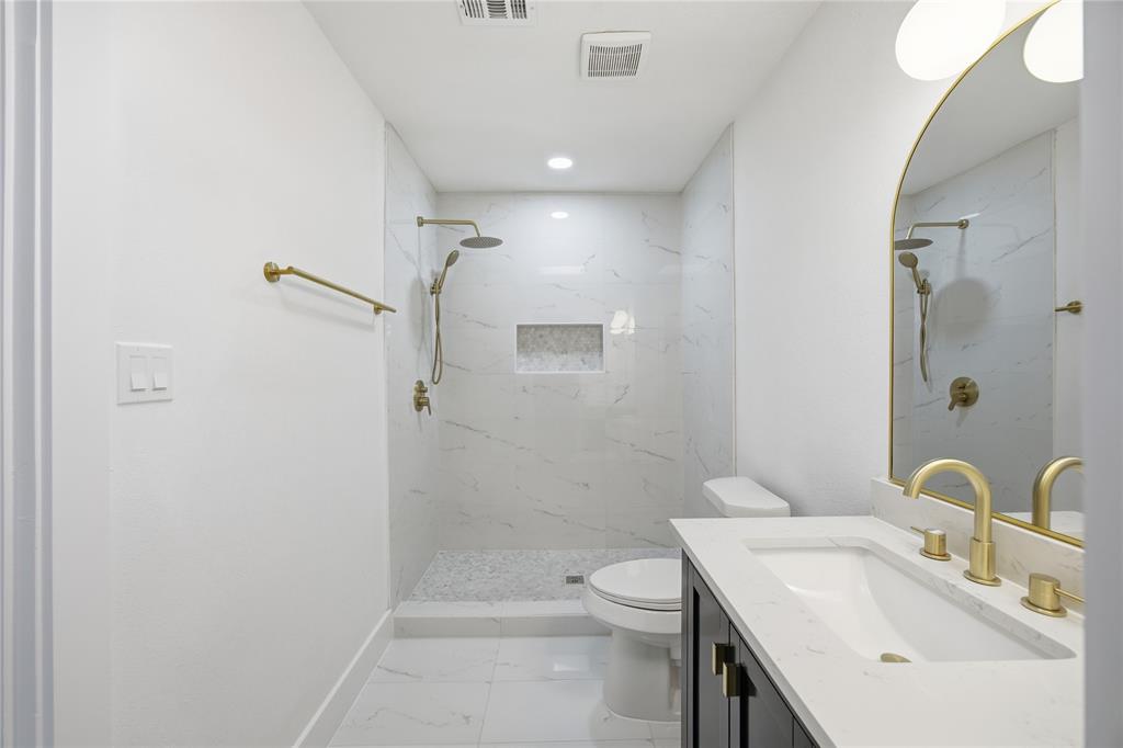 Preston Villa - Residential