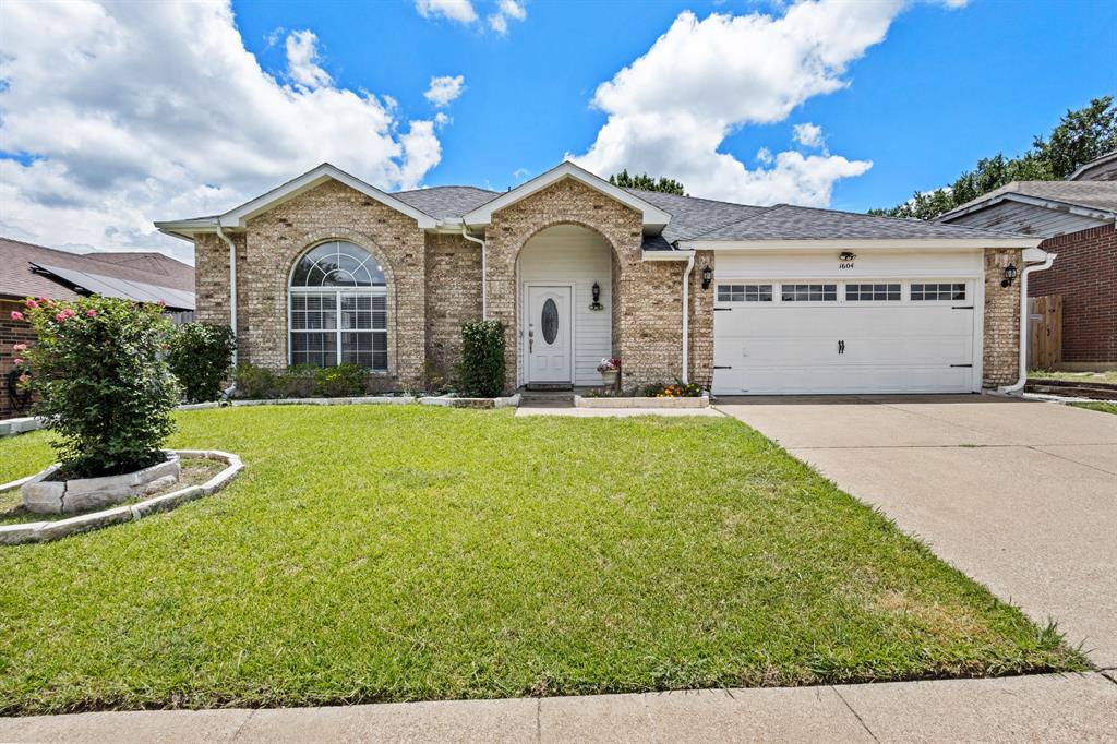 1604 Barclay Drive