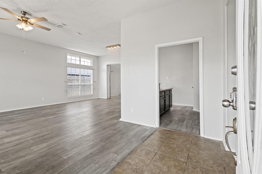 1604 Barclay Drive