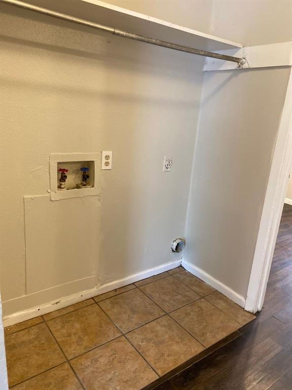 Estes & Estates Sub - Residential Lease