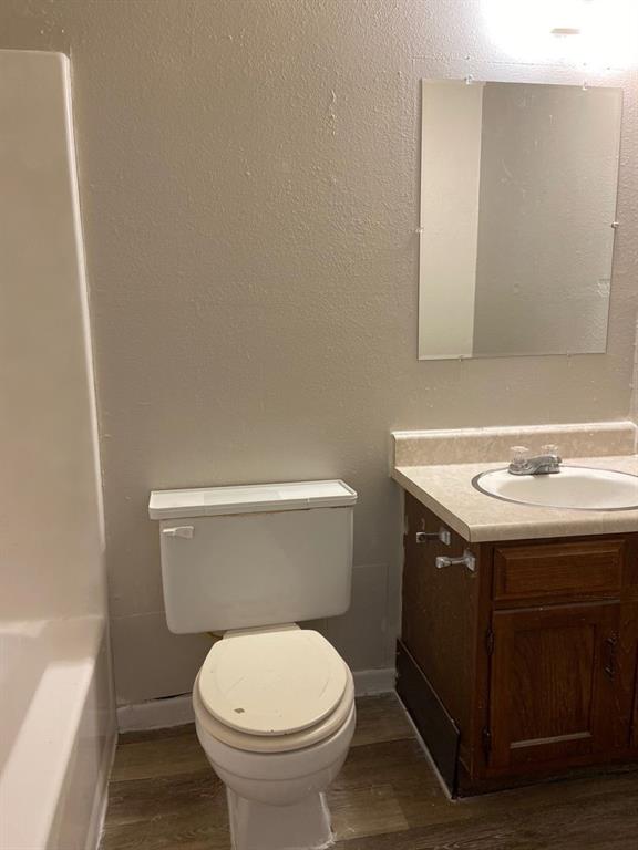 Estes & Estates Sub - Residential Lease