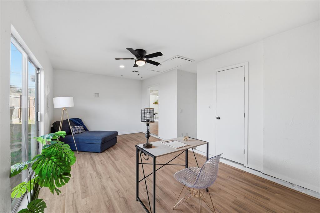 South Hills Park Add 02 Instl - Residential