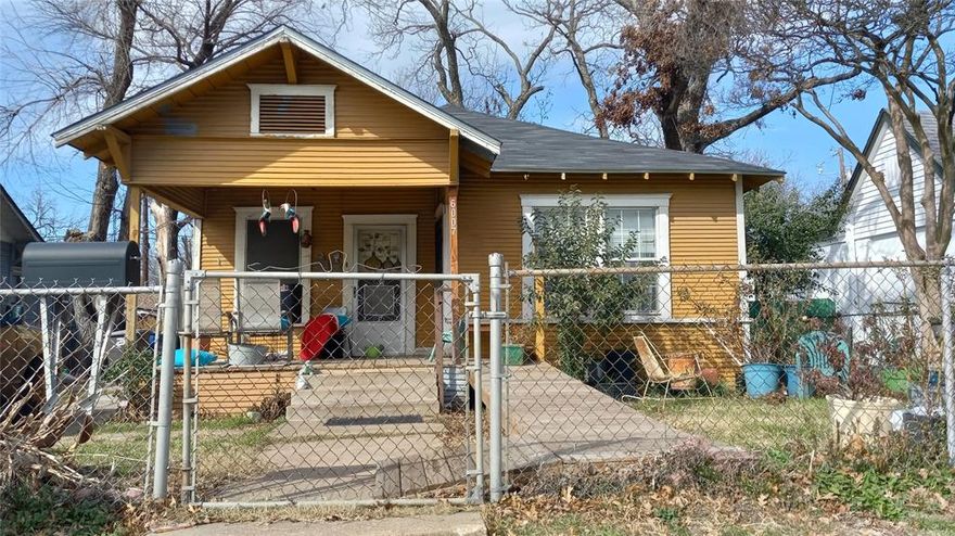 Investor Special in Prime East Dallas Location Value in the Land! Exceptional opportunity to own a property in the highly sought-after East Dallas area, just minutes from White Rock Lake, Downtown Dallas, and the vibrant LakewoodHollywood Heights neighborhoods. Situated on a 5,500+ sq ft lot, this property offers tremendous potential for redevelopment, renovation, or new construction. The existing structure, originally built in 1947, presents an opportunity for a full remodel or teardown depending on your vision. Surrounded by ongoing development and revitalization, this location continues to attract builders, investors, and homeowners looking to capitalize on East Dallas growth. Convenient access to major thoroughfares, dining, shopping, and entertainment makes this property ideal for those seeking both location and long-term value. Whether you’re looking to build your dream home or invest in one of Dallas’ hottest corridors, this is a rare chance to secure a property with solid land value and endless potential. Sold as is. No repairs.