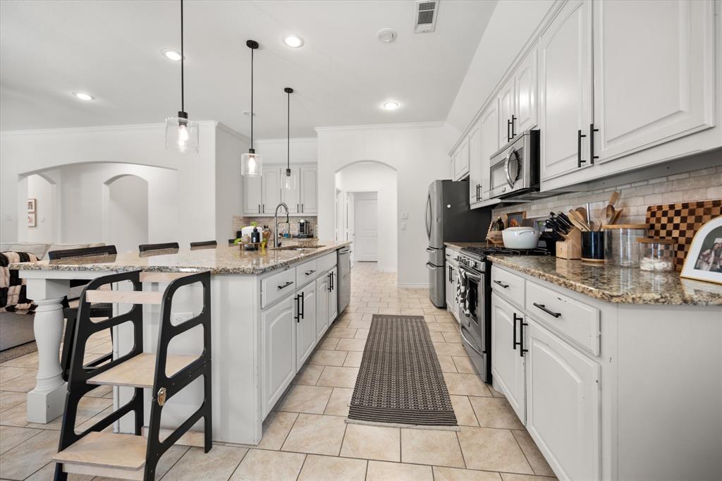 Escondido Eagle Mountain Lake - Residential Lease