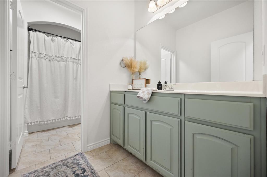 Escondido Eagle Mountain Lake - Residential Lease