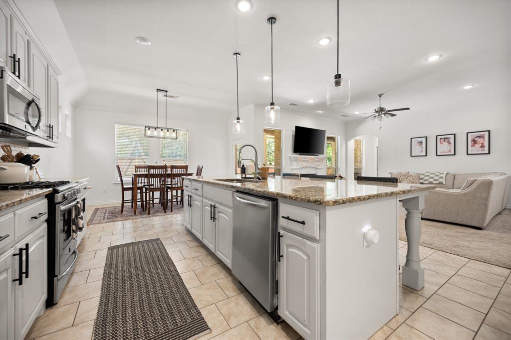 Escondido Eagle Mountain Lake - Residential Lease