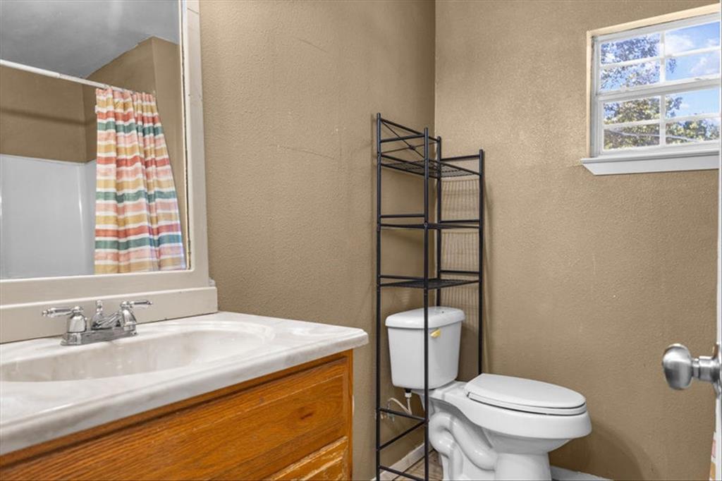 D G TOWNS SUR - Residential