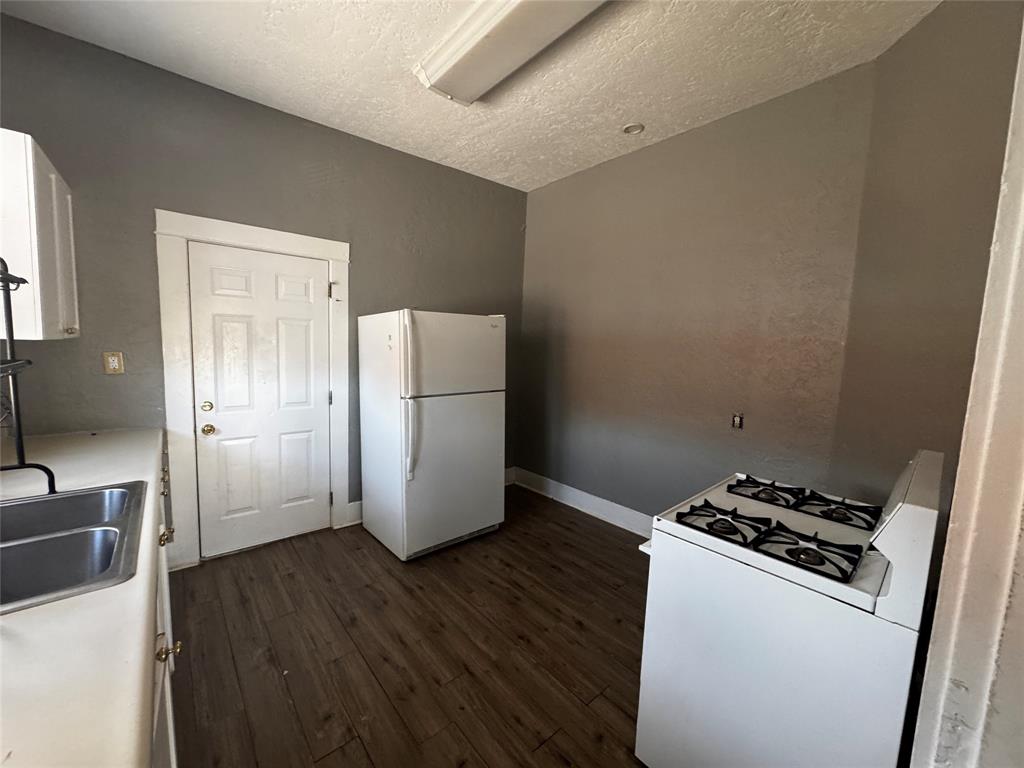 FLORAL HEIGHTS - Residential