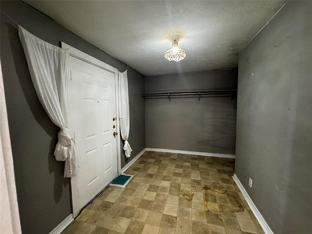 FLORAL HEIGHTS - Residential