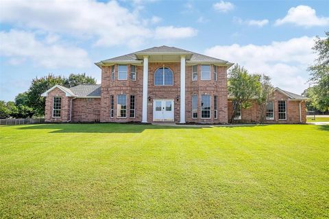 2212 Summit Drive Burleson TX 76028