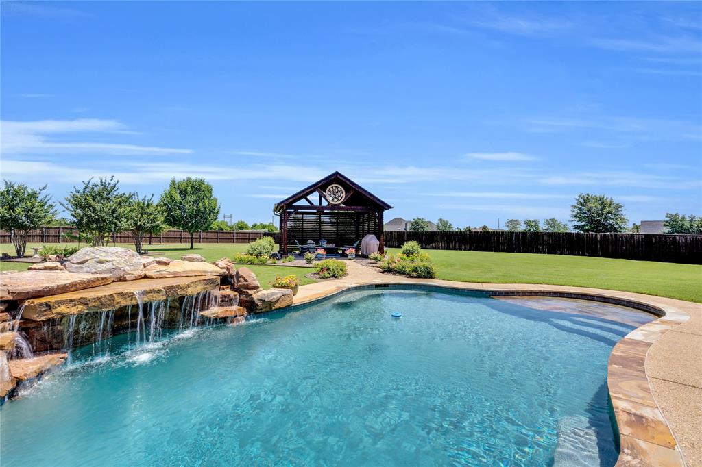 5631 Limestone Lane