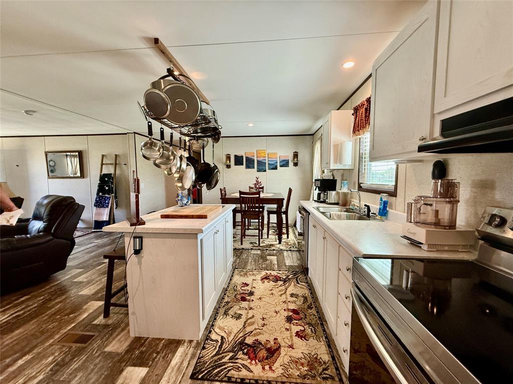 Sunshine Meadows Unrec - Residential