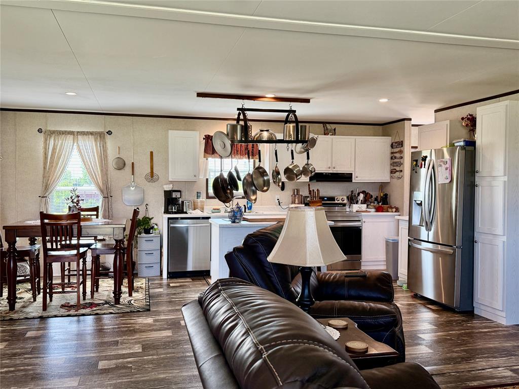 Sunshine Meadows Unrec - Residential