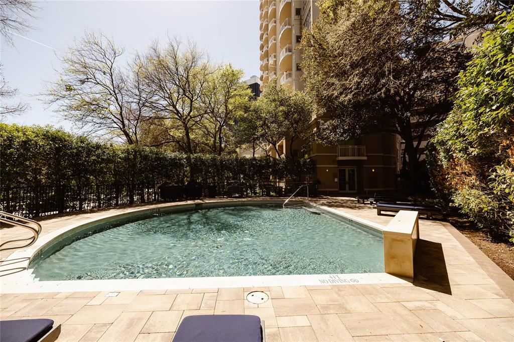 Renaissance Turtle Creek - Residential