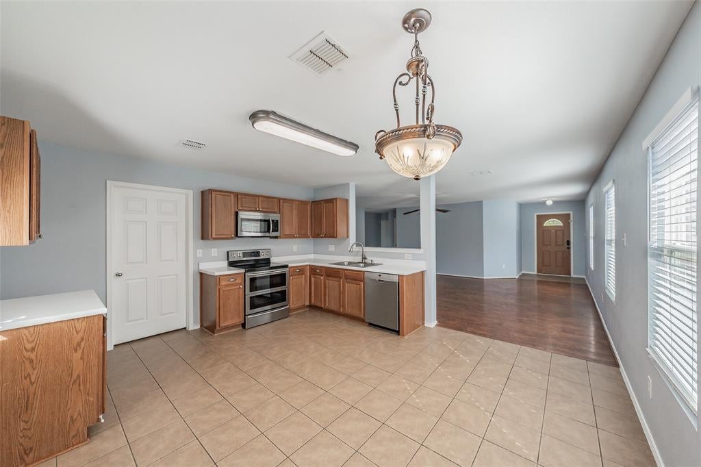 4512 Hounds Tail Lane