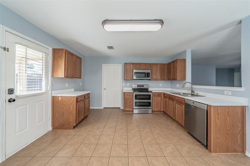 4512 Hounds Tail Lane