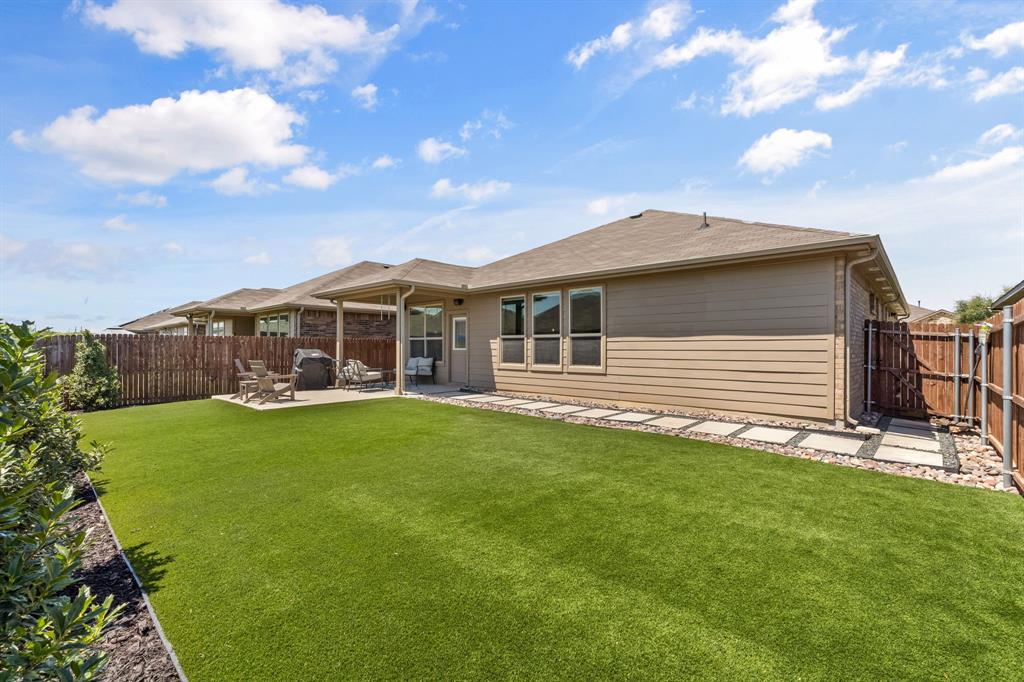 Trails of Elizabeth Creek - Residential