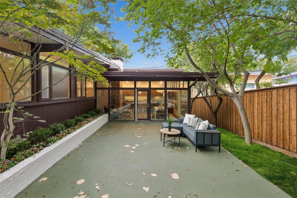 Lakeshore Hills Rev - Residential