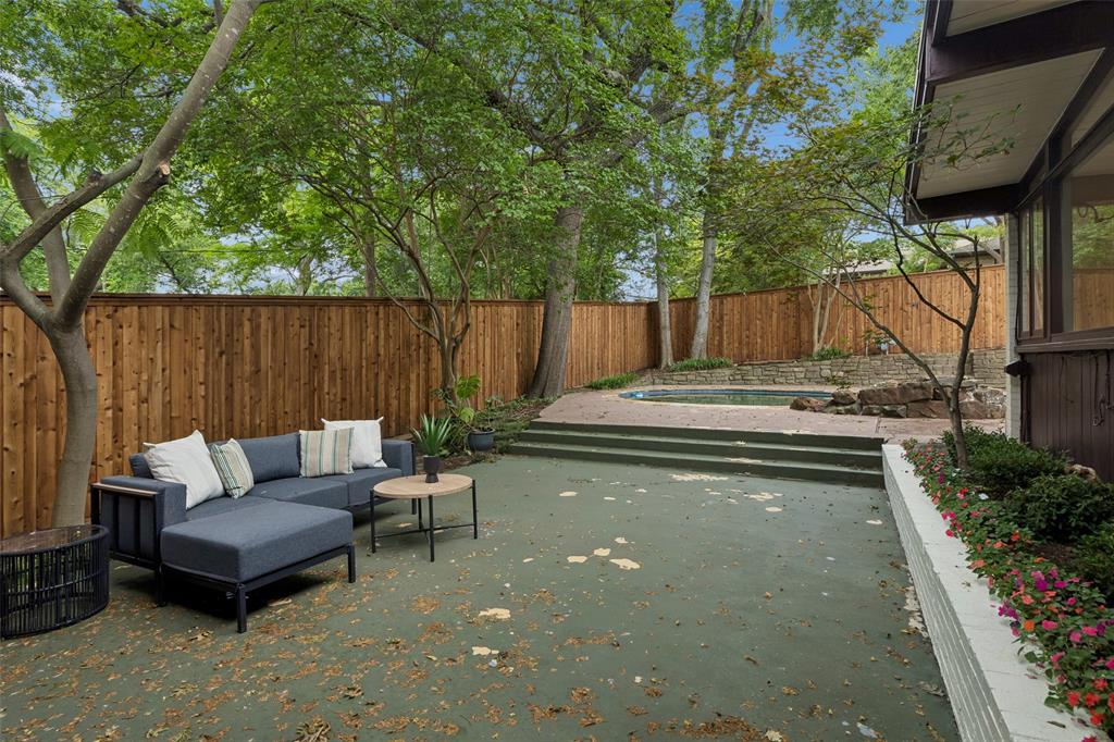 Lakeshore Hills Rev - Residential