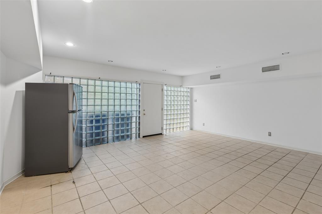 Lakeshore Hills Rev - Residential