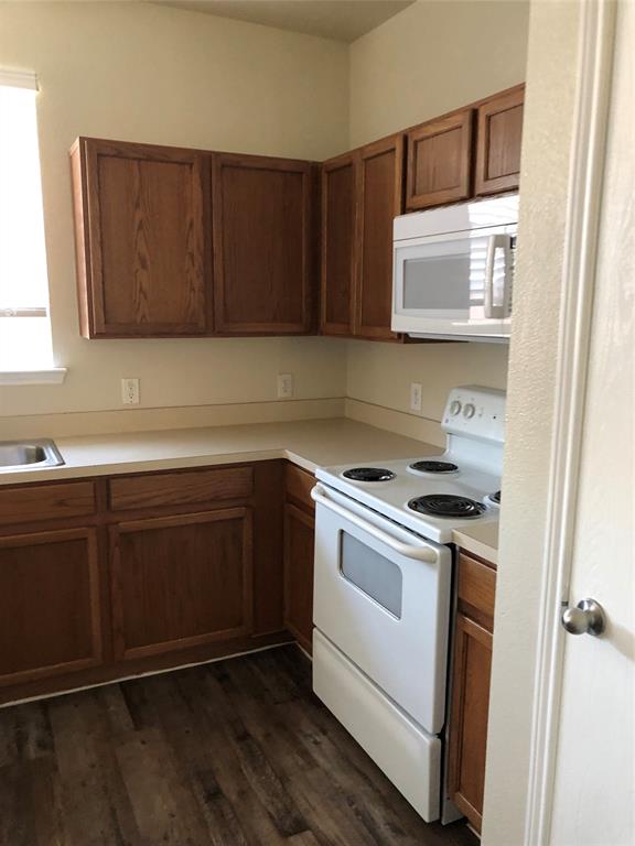 Villages Of Crawford Farms Th - Residential Lease