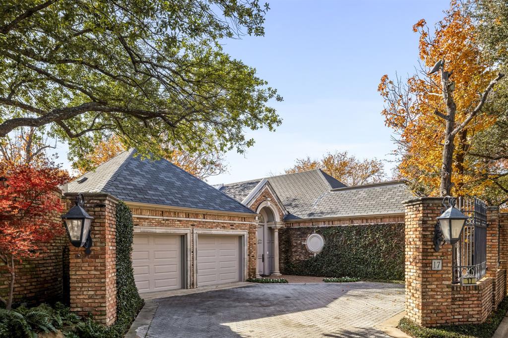 17 Stonecourt Circle