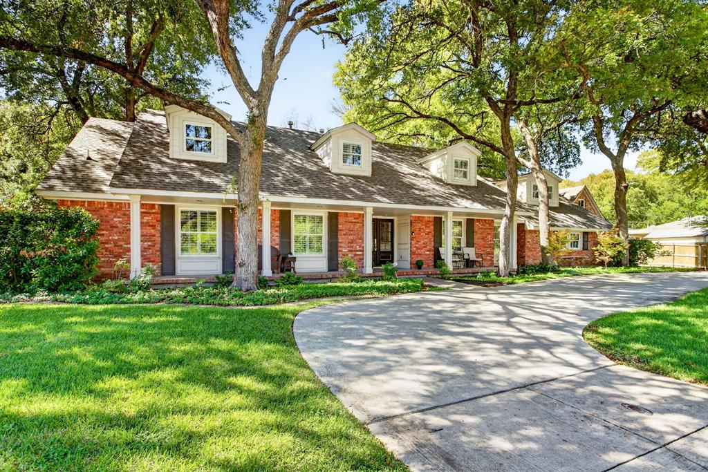 3804 Overton Park Drive W