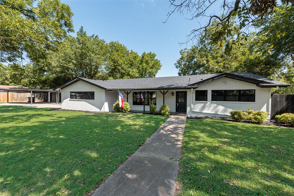 1905 Nueces Trail