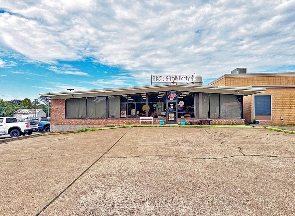 LARGE LOTS - Commercial Sale