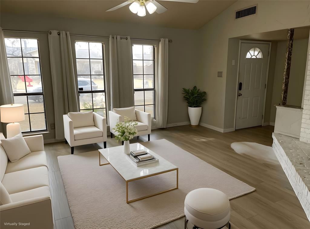 Photo of 625 Via Del Sur, Mesquite, TX 75150 (MLS # 21065976)