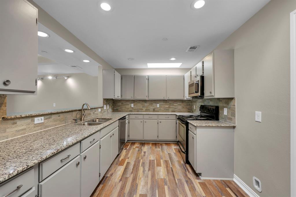 Trails Of 1827 Add Sec One - Residential