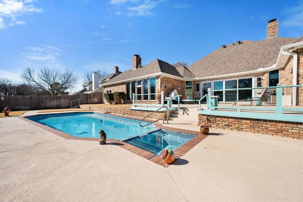 5211 Vicksburg Drive