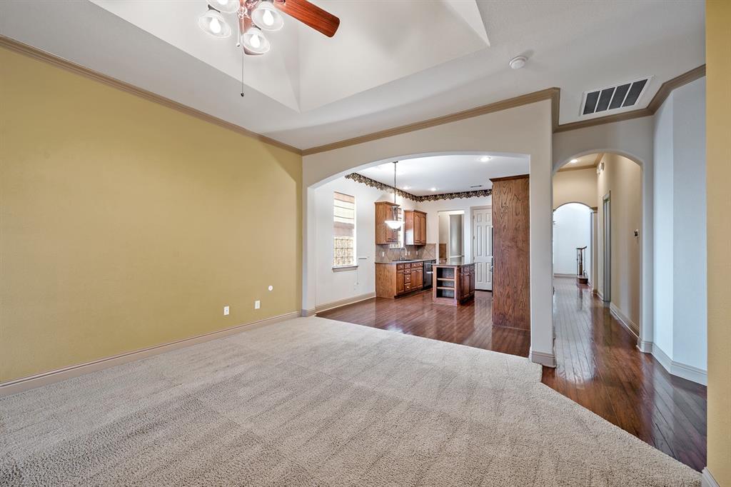 Summer Glen - Residential