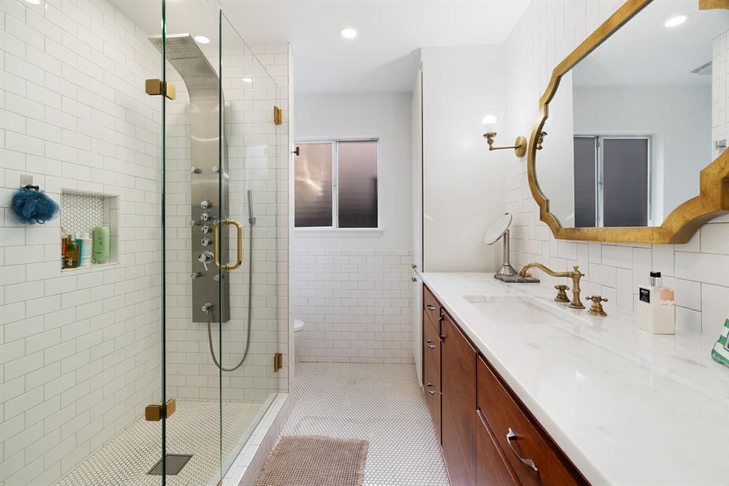 Pine Mill Village - Residential