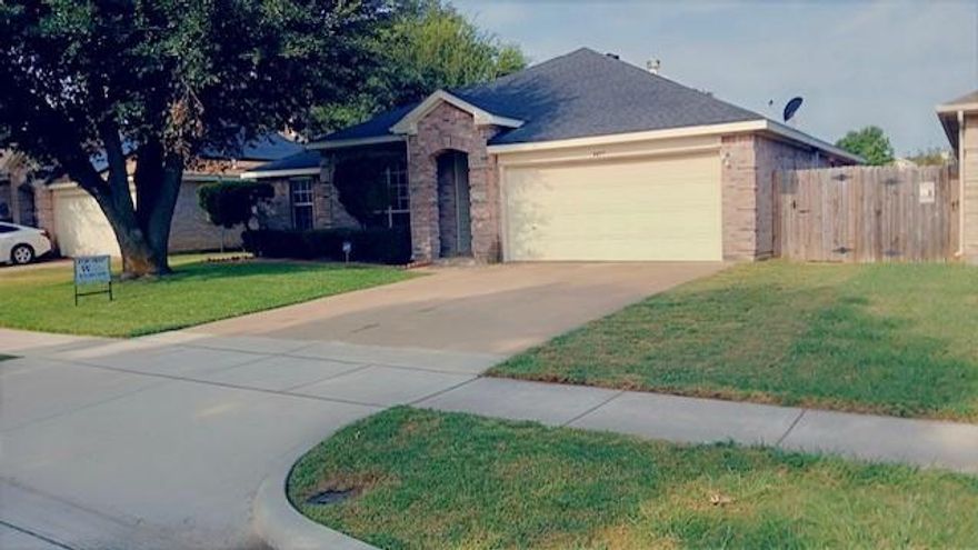 House is  ready to welcome a new single, couple, or family to a lovely home, great neighborhood, with awesome caring neighbors in Grand Prairie,TX. for rental rate of $2,200 per month.  House is 1612 sq ft, 3 Bdr, 2 Bath, 2 Dining Areas, 2 Car Garage. Easily accessible to IH-20, Hwy 161 George Bush Tollway, Hwy 360, and IH-30, near Joe Pool Lake, Epic Central, Entertainment District, ATT Stadium, Globe Life Field, Six Flags, Grand Prairie Premium Outlet Mall, Arlington Highlands shopping restaurant areas and several other retailers.