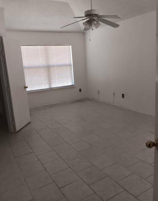 Westchester On The Creek Ph 01 - Residential Lease