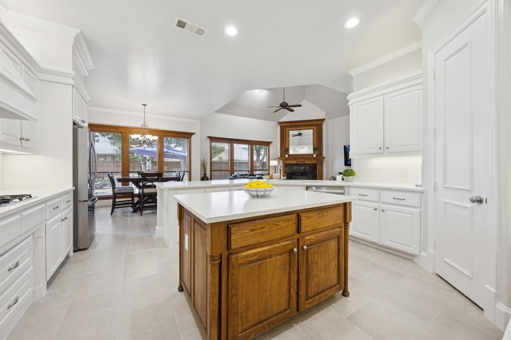 3224 Fannin Lane