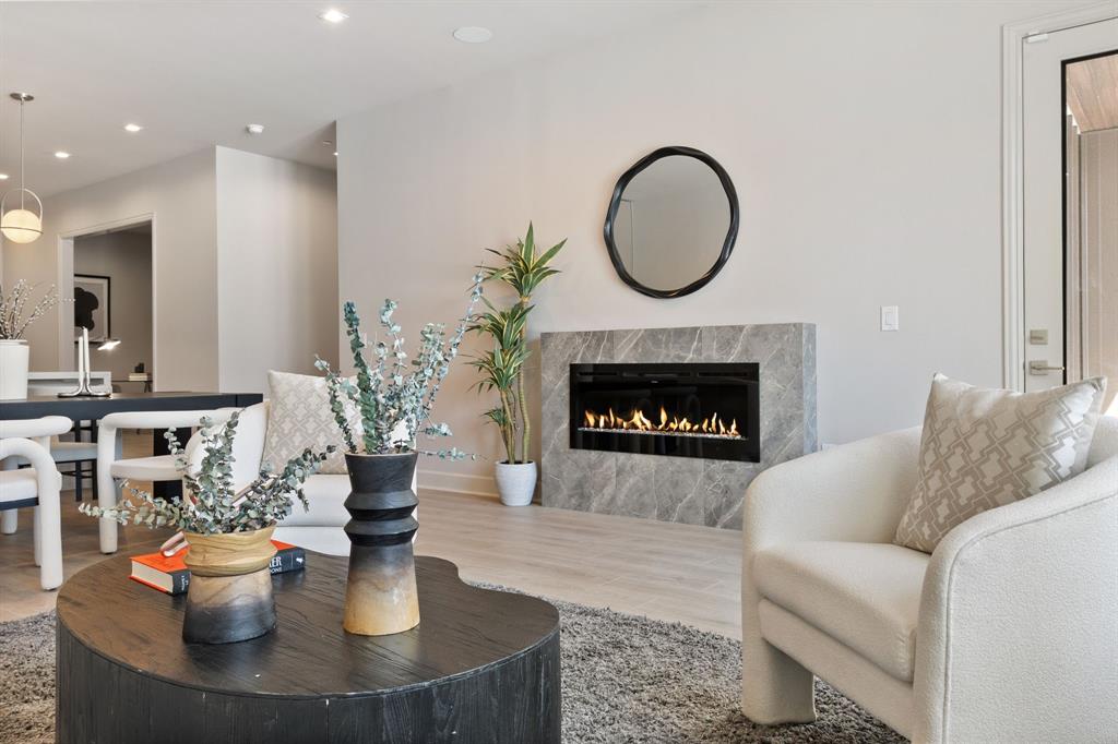 Mansfield R A - Residential